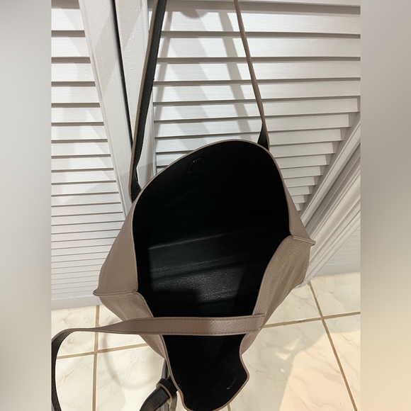Taupe tote bag - Picture 4 of 5
